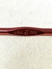 Vintage Boye J Aluminum Crochet Hook - Made in USA Mauve Pink