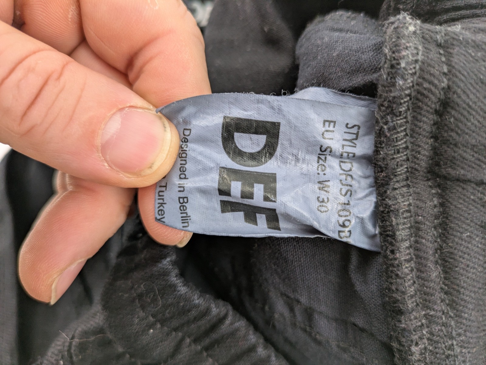 DEF Herren Cargo Jogginghose 30 Schwarz Baumwolle Stretch Gummibund Tapered image 9