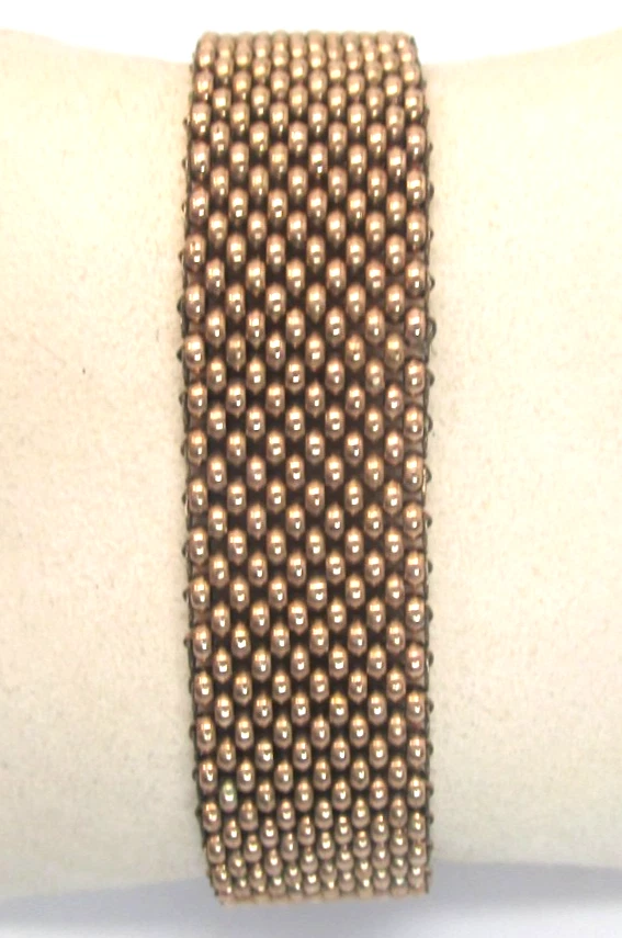 Pulsera Victoriana Tejida Deslizable Llena de Oro Trabajo Grabado a Mano Flecos Borla Foto 2 de 4