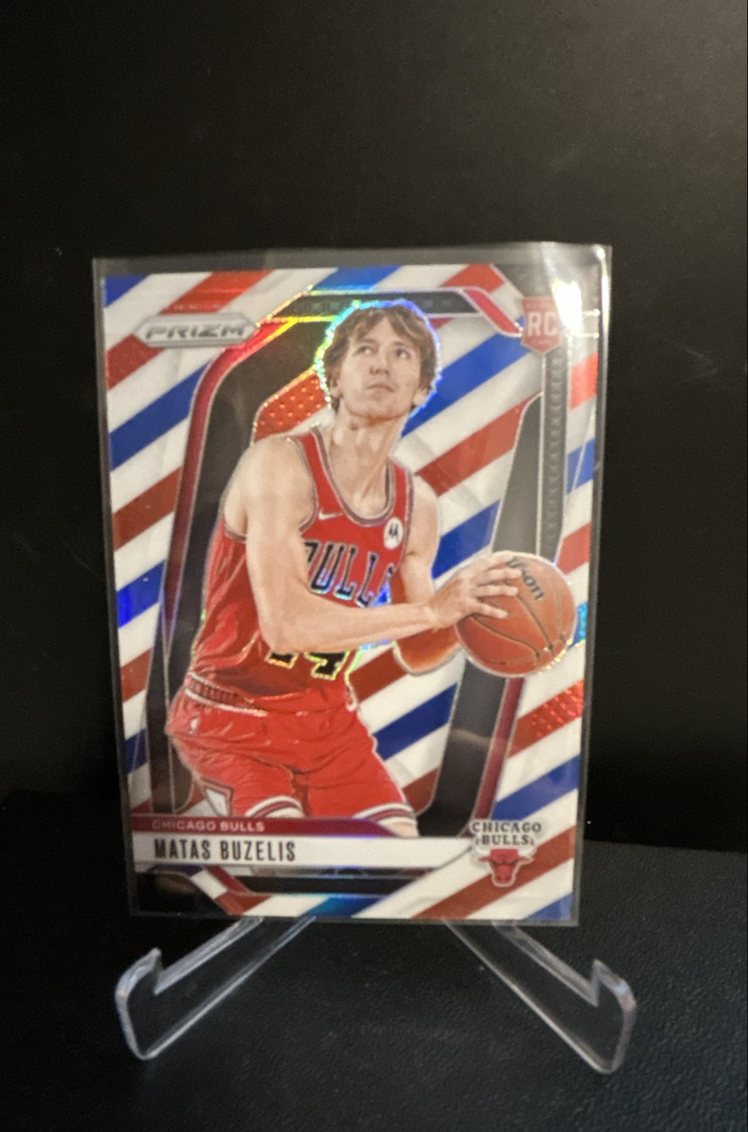 2024-25 Panini Prizm - Matas Buzelis #252 Red White & Blue Prizm (RC)