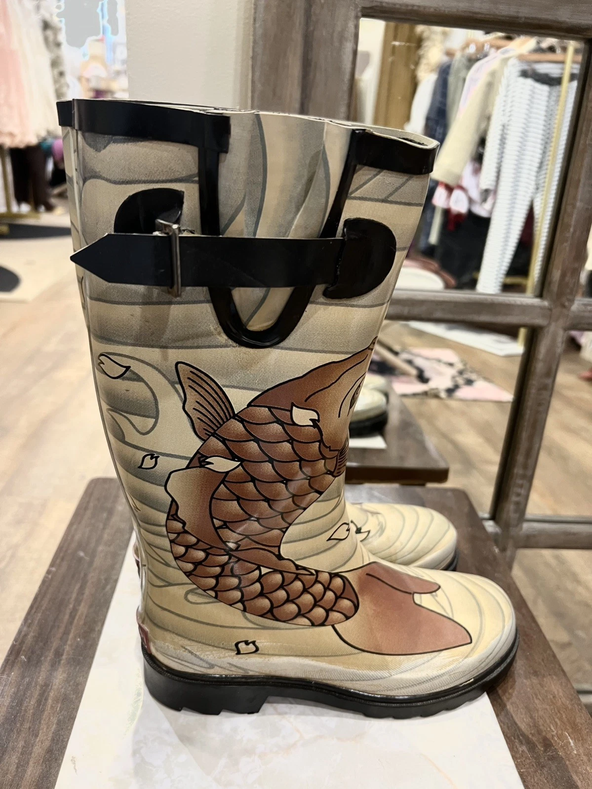 Vintage Chooka Koi Rubber Rain Boots Galoshes Waterproof Women's Size 8 Fish Art