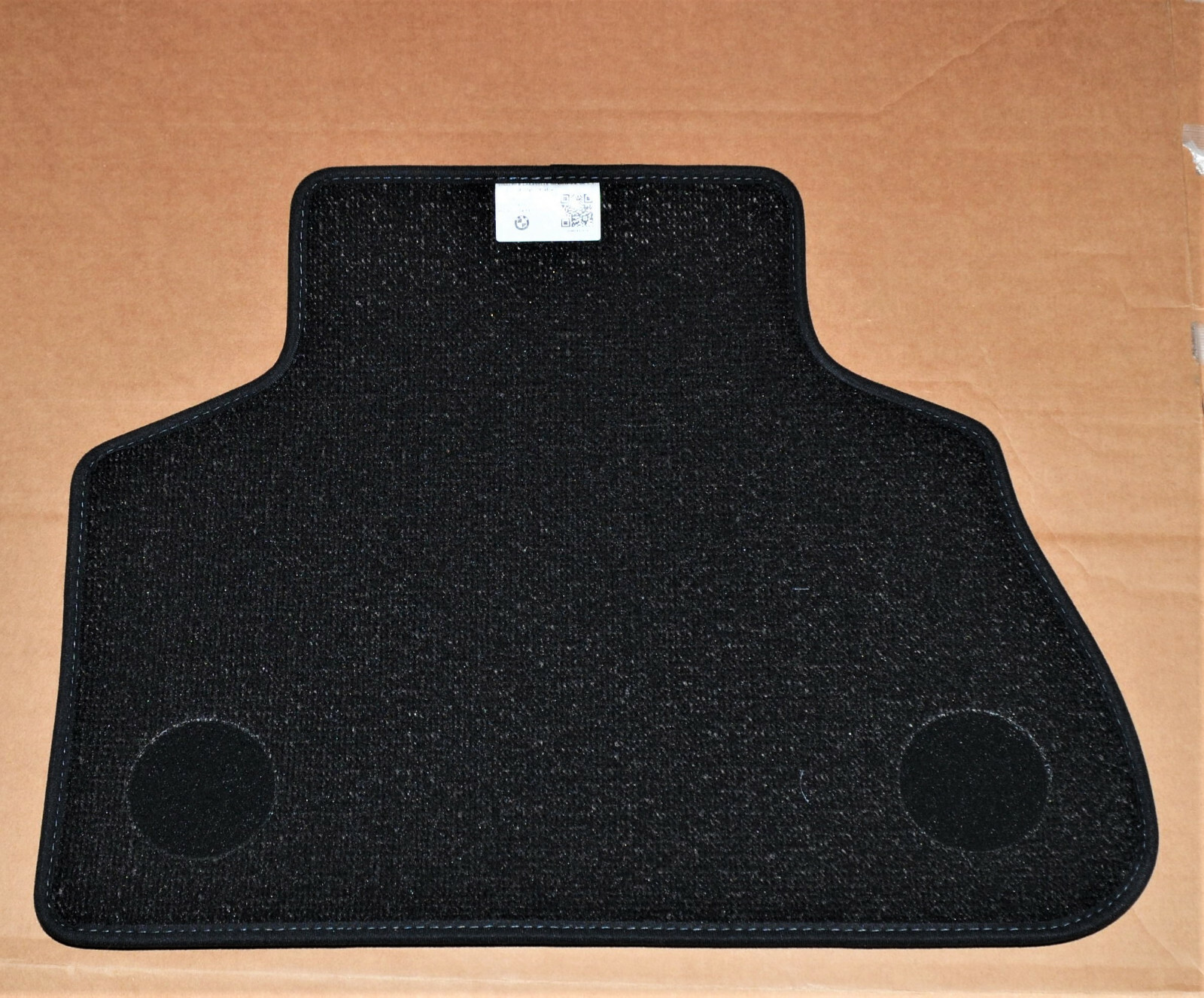 BMW Carpet Floor Mat 7478825-08 - One Piece Genuine OEM Original 