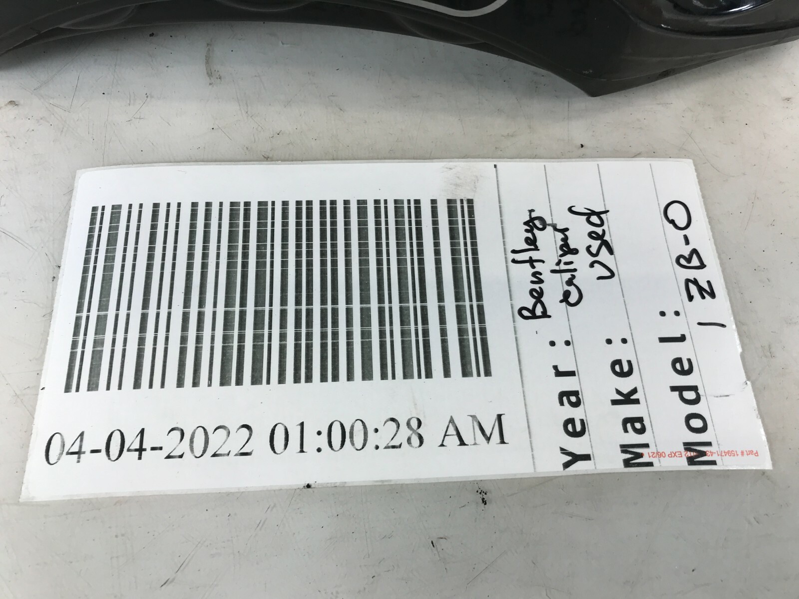 2016 - 2020 Bentley Bentayga Front Left Driver Brake Caliper LH 4M0615105BS OEM