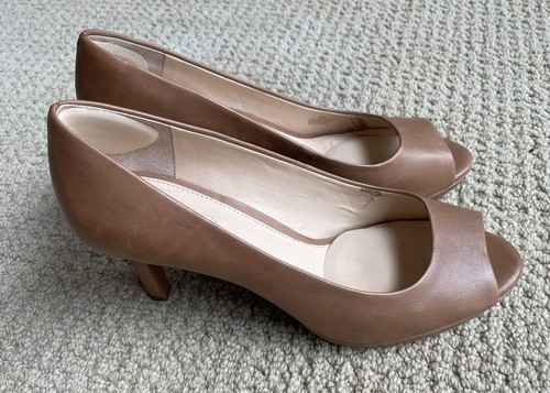 Alex Marie Women's Peep Toe Pumps Size 9 M Brown Heels - Picture 3 of 3