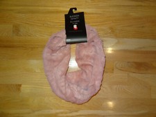 New Womens Infinity Winter Scarf Neck Wrap Soft Pink One Size Soft  Silky 
