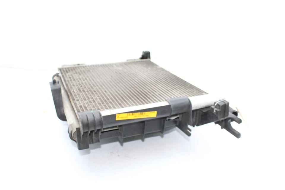 08-15 RADIADOR DE REFRIGERACIÓN MOTOR SMART FORTWO CON VENTILADOR Y CONDENSADOR DE AIRE ACONDICIONADO Q8010 Foto 2 de 4