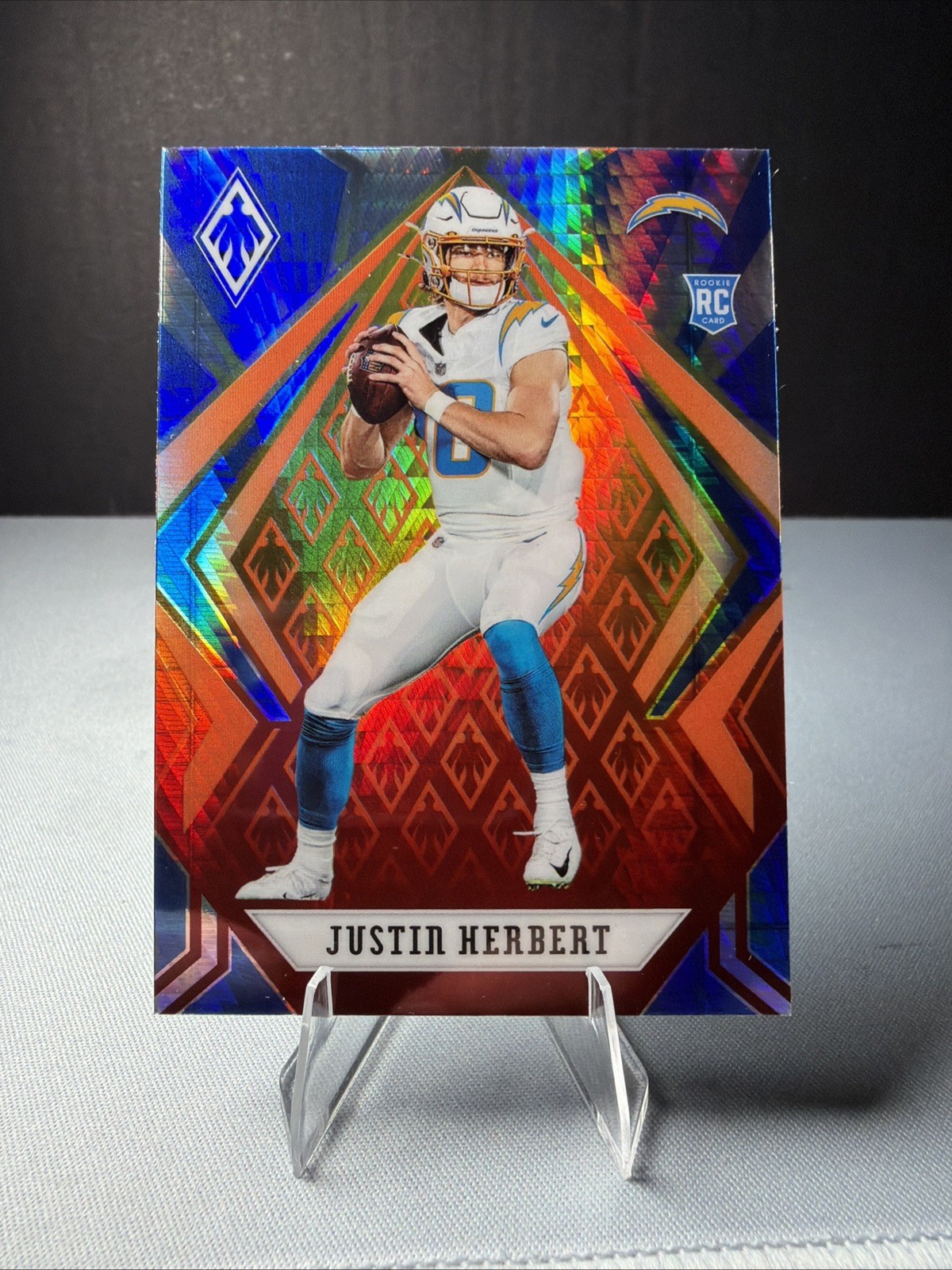 2020 Panini Phoenix HOLO - Rookies Justin Herbert #103 Fire Burst (RC) Chargers