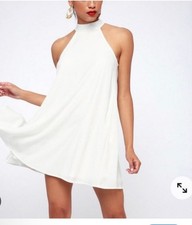 Lulus White Halter Neck Shift Dress – Size Medium White