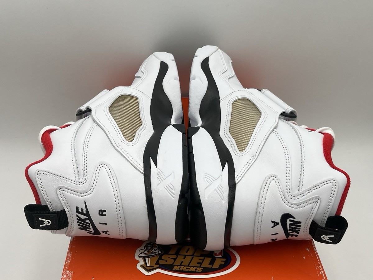 DS NEW NIKE AIR DT PROTRO 92 Size 11 Authentic Deion Sanders