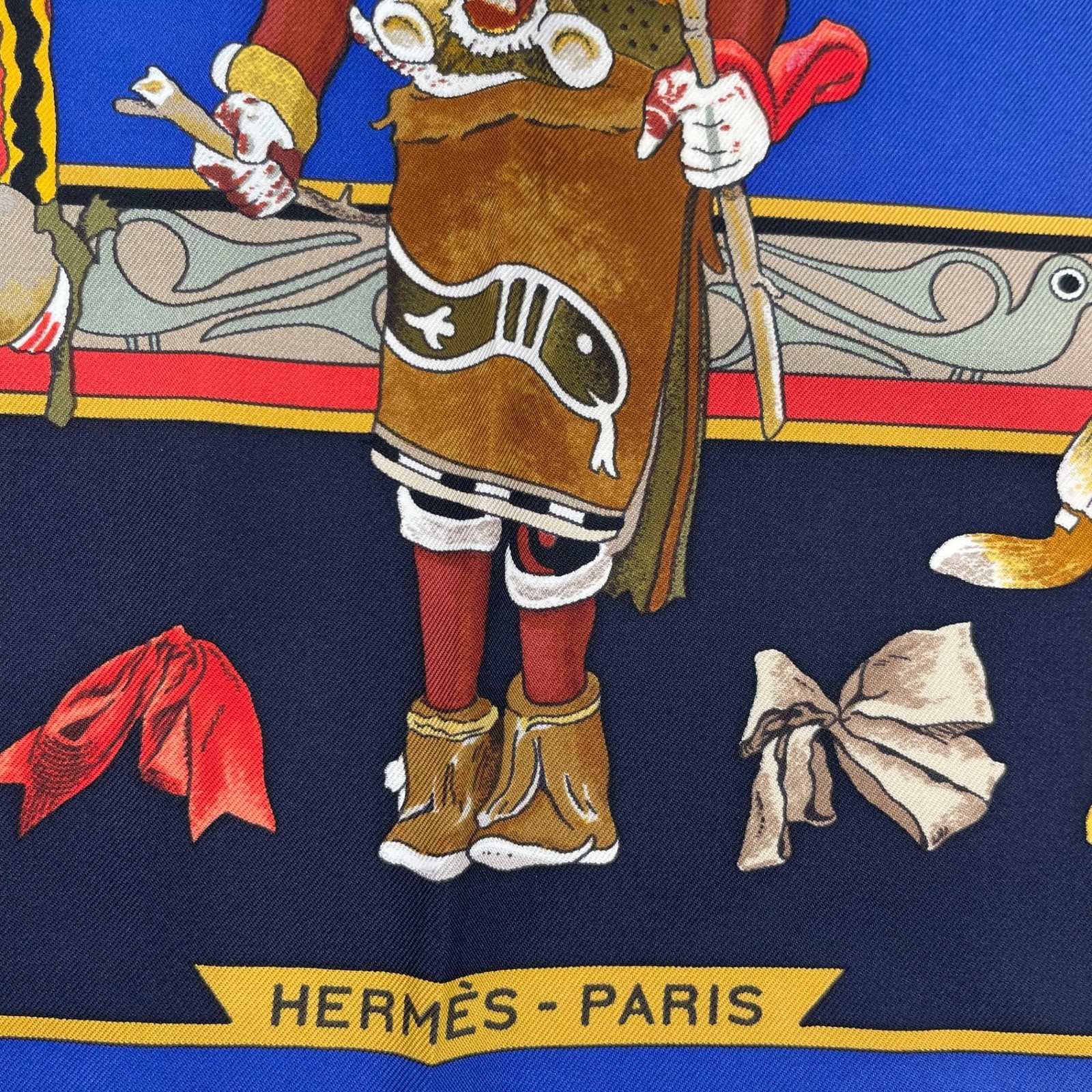 Excellent HERMES Carré 90 Silk Scarf “Kachinas” Blue image 6