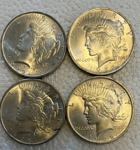 1922 Silver Peace Dollar BU Condition. 4 UNC Coins