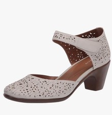 Women  s 9 Wide Easy Spirit Cindie Mary Jane Pumps Tan Leather Shoes Heel