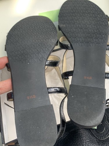 Talbots Black Flat Sandals Leather Ankle Straps Size 9 - Picture 3 of 7