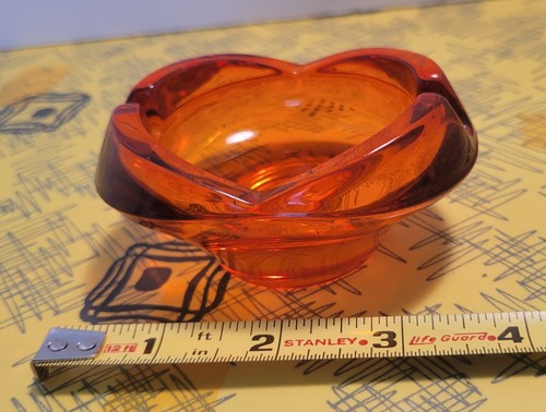 Retro Amber Orange Viking Tulip Glass Ashtray MCM - 第 1/8 張圖片