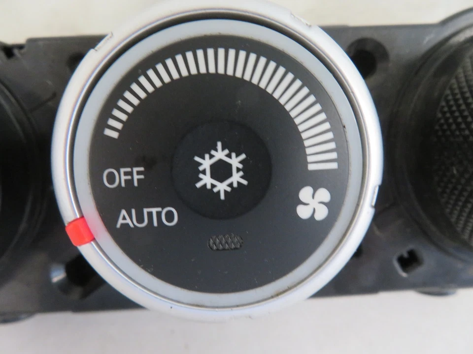PEUGEOT 4007 HEATER CLIMATE CONTROLS 7820A082XA 2007-2012 1452-8 - Image 3 of 4