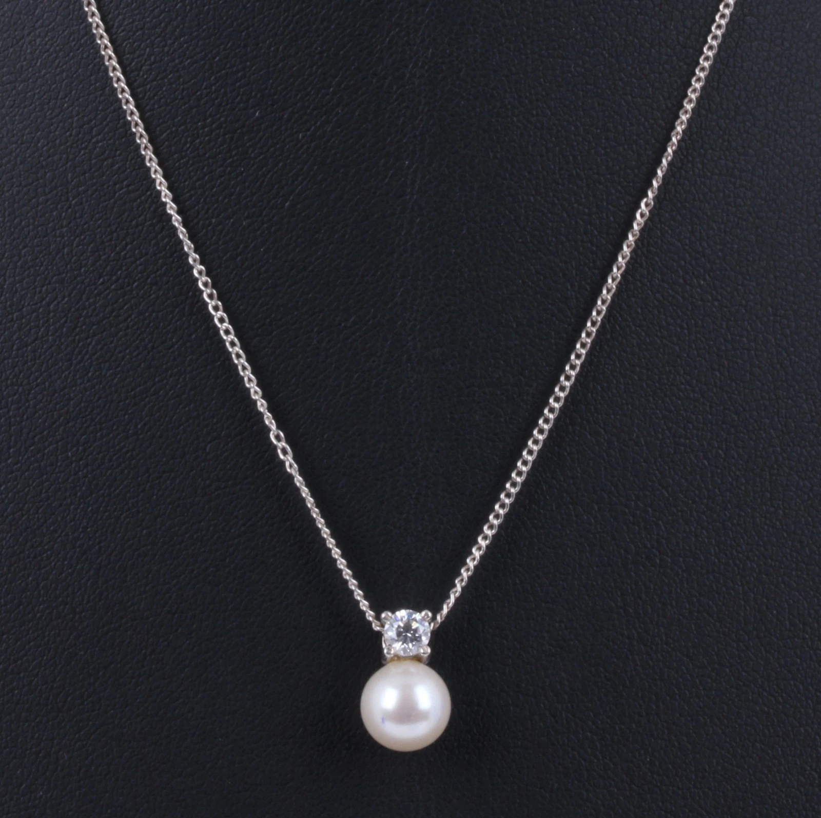 Photo 1 of FAUX PEARL PENDANT NECKLACE - 8" adjustable necklace