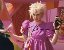 Ghostbusters: Stunning Kate McKinnon HAND Signed 10x8 Photo [19779]