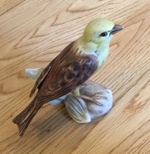 Vintage Goebel Yellow Hammer Bird Figurine 6.3&rdquo; Circa 1973 Matt Finish Perfect