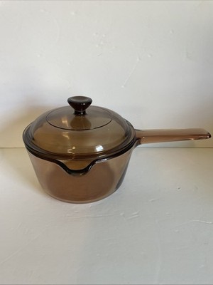 Vtg Vision Corning Ware 1L Amber Sauce Pan Pot w/Pour Spout & Pyrex Lid