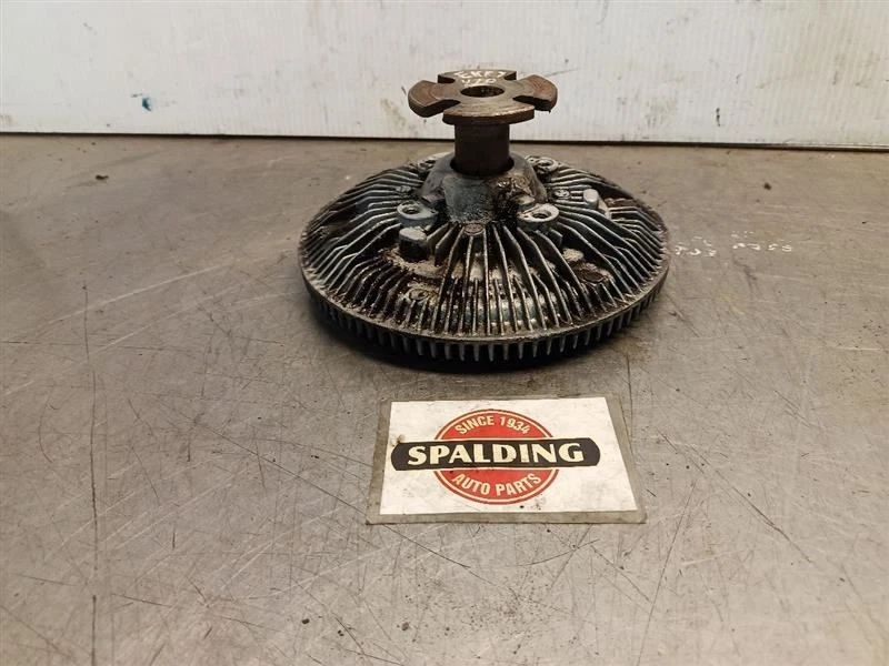 Embrague ventilador Chevy Suburban 1987 9546920 Foto 3 de 4