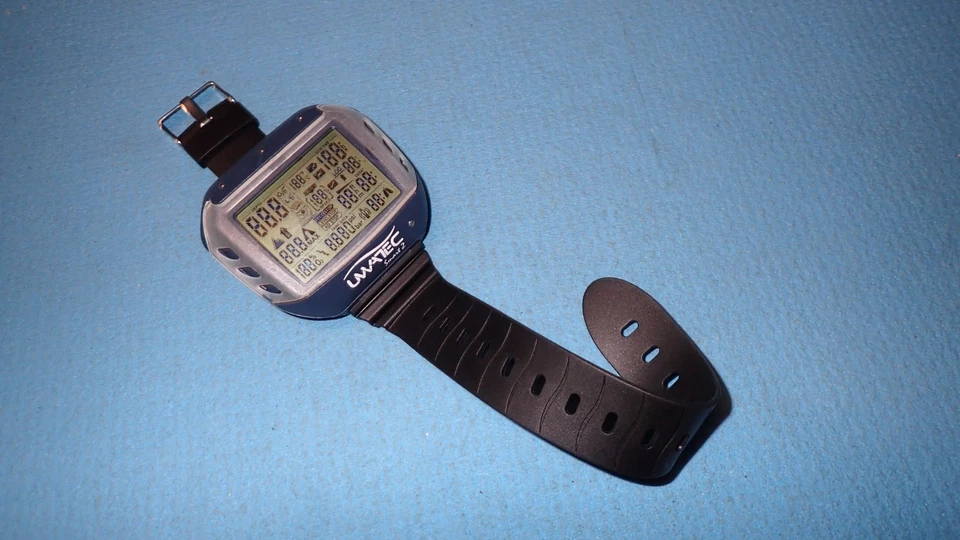 Computer subacqueo UWATEC SMART Z con trasmettitore e batterie nuovo, §V3J - Immagine 4 di 4