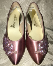 Vintage Colorifics Pink Satin Sequined Shoes Size 7.5 Low Heel Insert Needs Glue