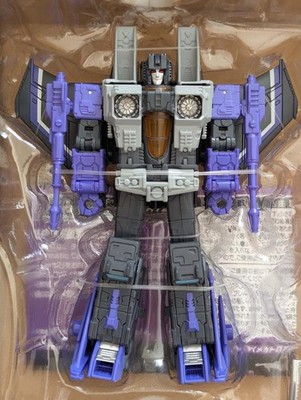 Transformers Figure New Dramatic Capture Series Skywarp