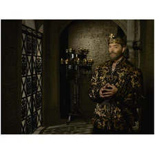 Galavant Timothy Omundson As King Richard Hands Folded 8 x 10 Inch Photo