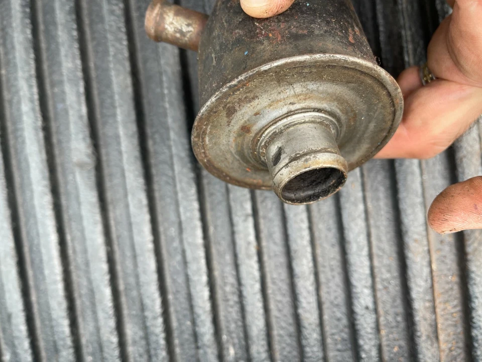 1969 dodge charger breather valve cover air cleaner b-body coronet satellite 68 - Image 4 of 4