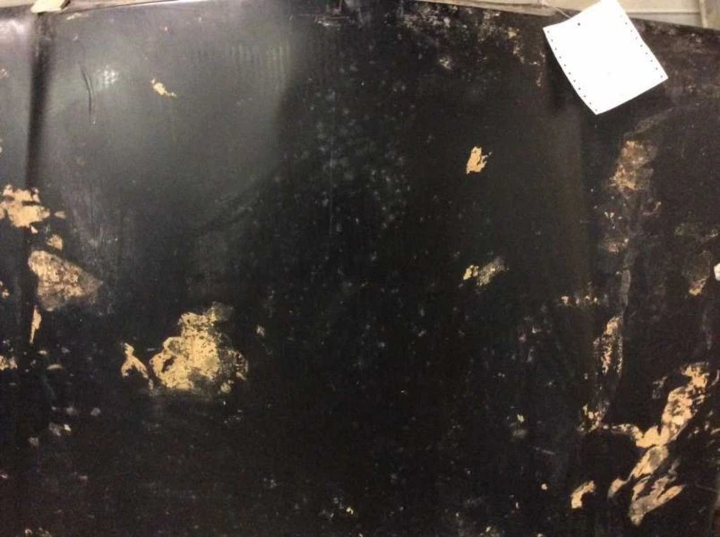 77 78 79 80 81 82 83 84 85 MERCEDES BENZ 300D BLACK PRIMED HOOD Foto 3 de 3