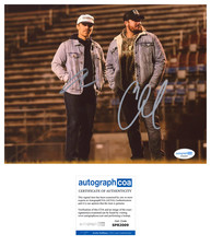 'Muscadine Bloodline' Country Band Duo Signed 8x10 Photo 'Me On You' ACOA