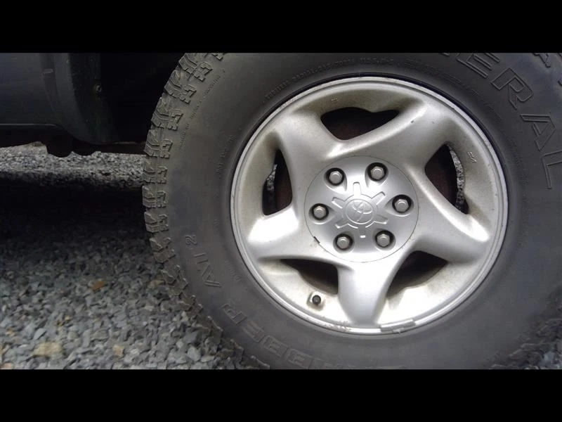 (LOCAL PICKUP ONLY) Front Drive Shaft 8 Cylinder Fits 00-04 TUNDRA 244851 - Image 3 of 4