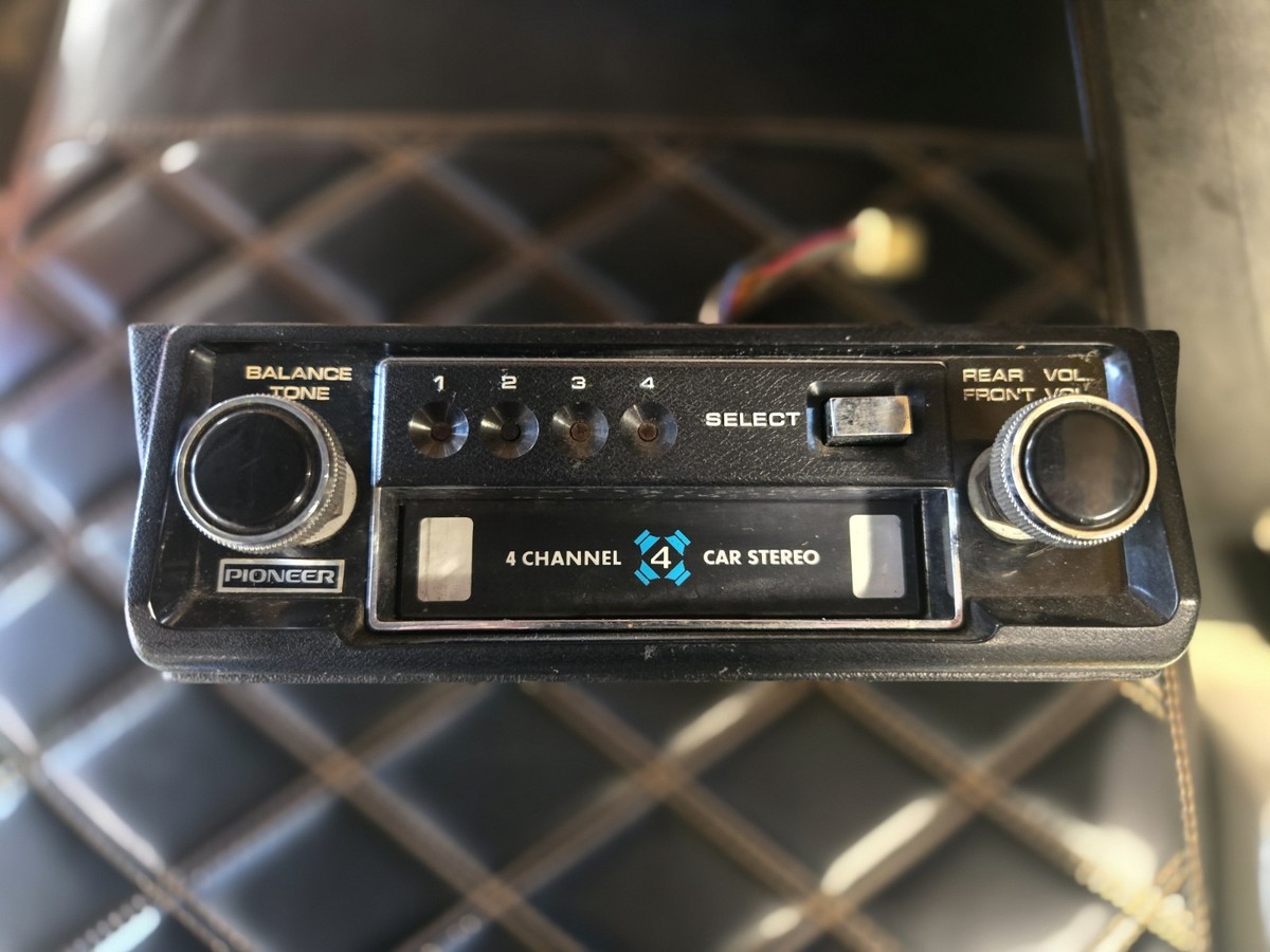 旧車に Pioneer 8 Track Car Stereo 8トラ パイオニア Pioneer QP-444 Vintage Quadraphonic 8-Track Car Stereo Factory