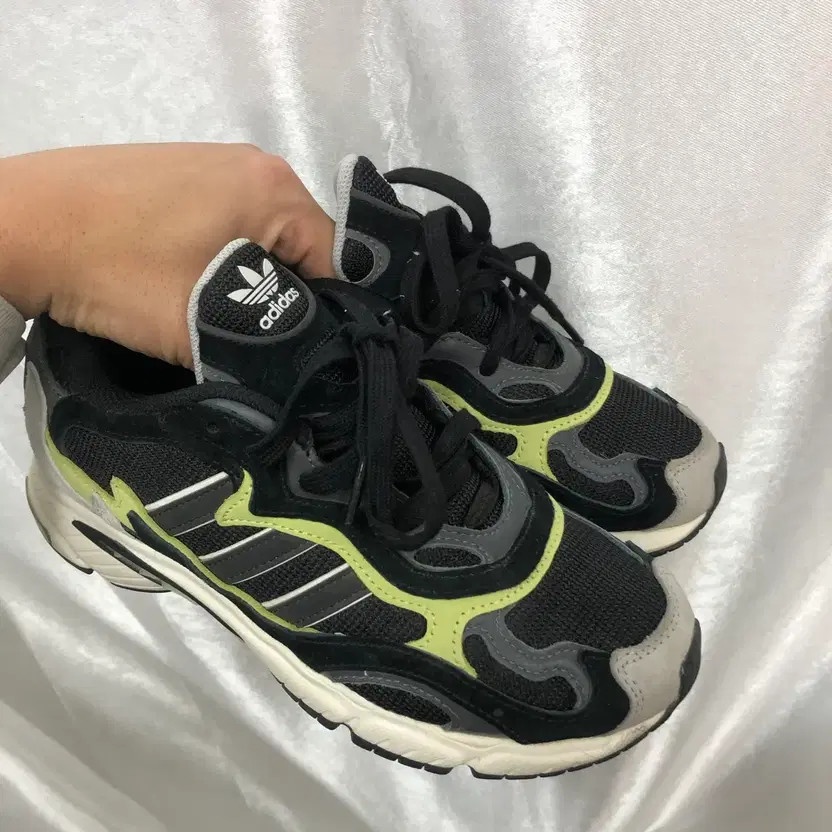 Adidas Tempo Run Core Black Sneakers Size 225 thumbnail 9