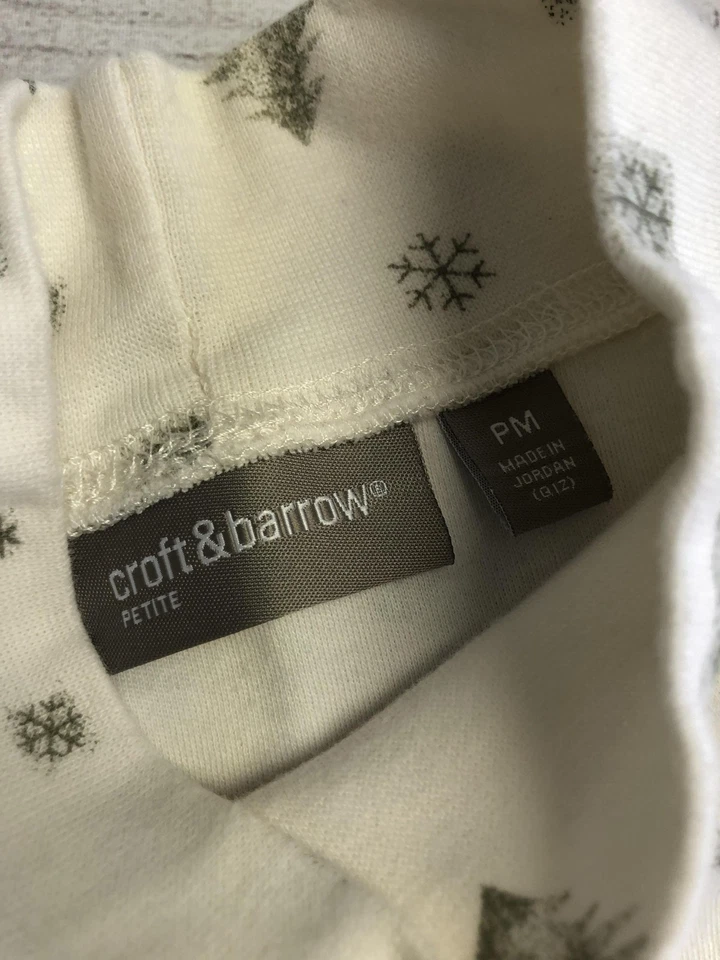 Croft & Barrow VTG Shirt Womens Petite Medium Mock Neck Trees Snow Winter - Image 4 of 4