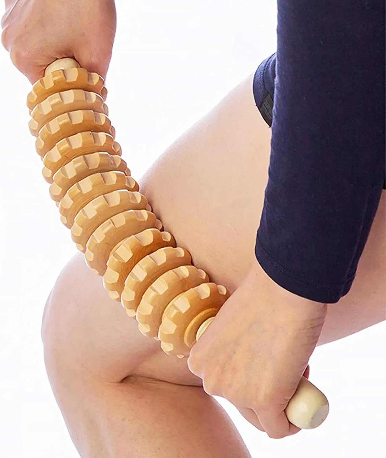 Masseur anti-cellulite en bois pour votre routine bien-être et relaxation après la douche