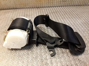 BMW Sicherheitsgurt Schwarz für 1 3 Serie E87 E90 E91 ( Vorne Links Nsf )