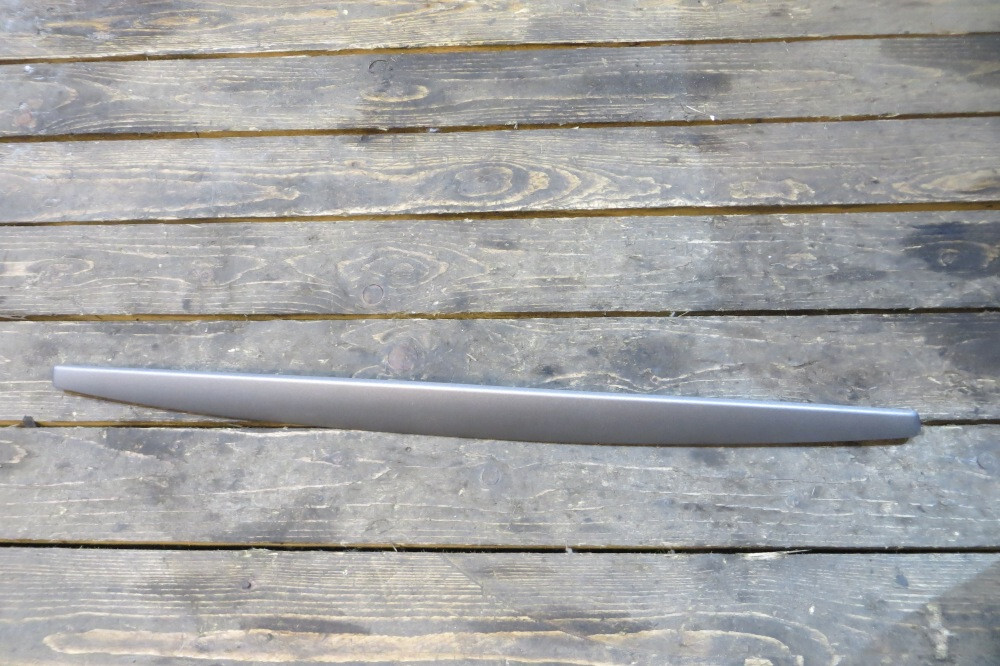 Zierleiste Armaturenbrett rechts 9128646 BMW E81 E87