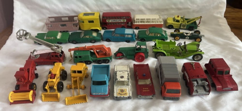 Lot Of 23 Vintage Lesney Matchbox Cars Made In England trailers bus heavy equip