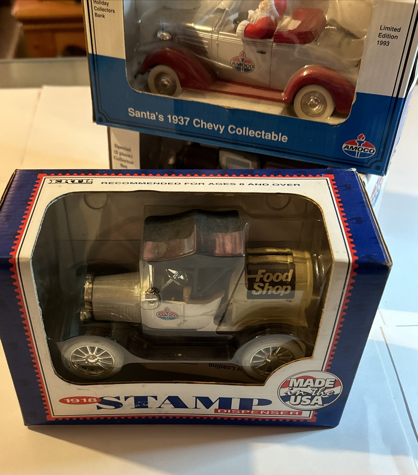 ERTL Metal Vintage Collectible Car Bank 1918 Stamp Dispenser & Amoco