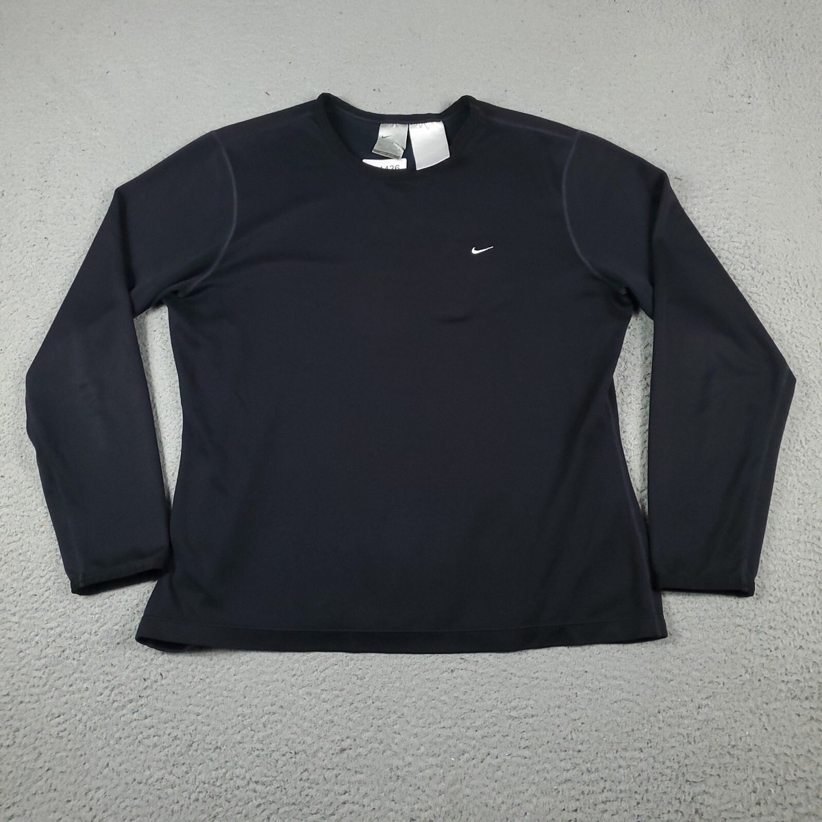 Vintage Nike T-Shirt Boys Size Medium Black Casual Long Sleeve 