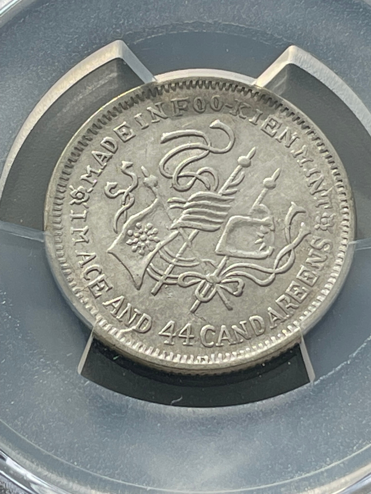 Picture 1 of 4