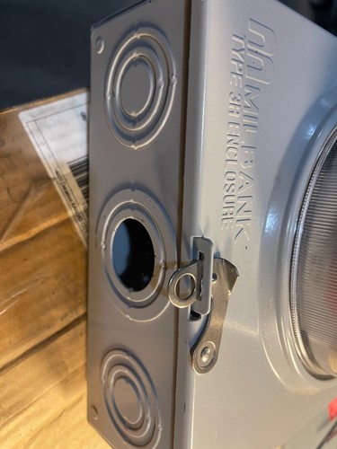 U4908-O U4909 Meter/Socket., Main Panel Breaker 125 Amp Milbank Solar - Picture 7 of 14