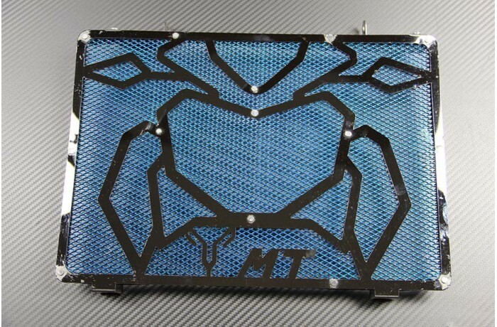 Grille radiateur bleue Yamaha MT-09 pour conduite sportive en roadster