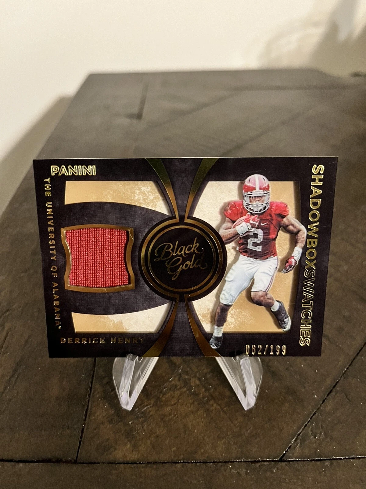 Derrick Henry Panini Black Gold Collegiate Shadowbox Swatch #6 White Gold