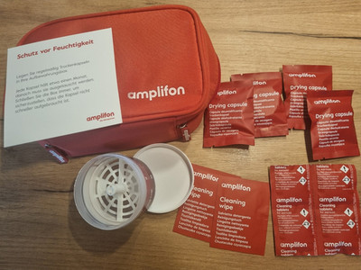 Amplifon Drying Box, 4 Dry Kaps., 4 Cleaning Tabl., 2 Wips, neue Tasche
