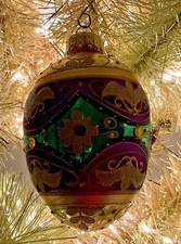 Ornamento a forma di uovo Macy’s 4x3”-colori martedì grasso/pavone/accenti glitter oro