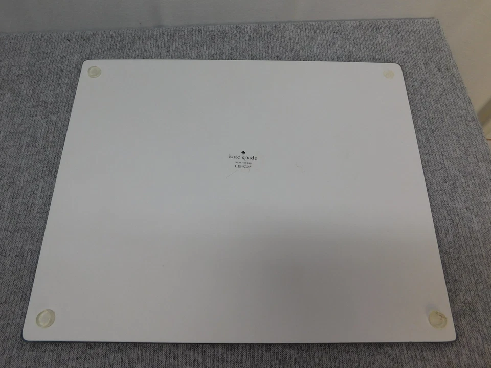 Kate Spade Lenox Glass Cutting Board Set Polka Dot & Veggie Kitchen Decor - Image 4 of 4