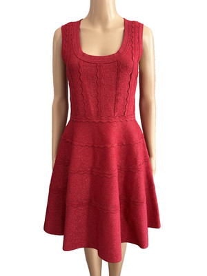 Needle & Thread £350 rot strukturiert Strick ärmellos Mini Party Kleid UK 14 neu mit Etikett