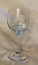 Set of 12 Foodservice Balloon Wine Glasses 8.5 oz Qualite Restaurant Catering